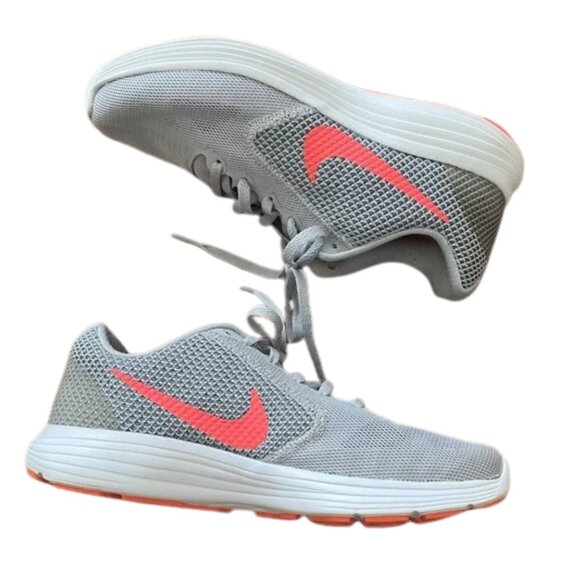 Nike Revolution 3 Running Sneakers Grey Women’s Size 7.5 - Picture 4 of 7